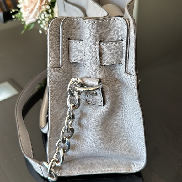 Michael Kors Hamilton Bag with Wallet - Picture 3 of 13